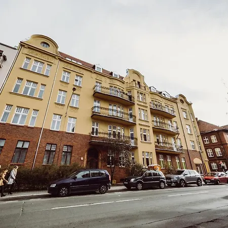 Apartment W Centrum Jezyce 4 Sypialnie