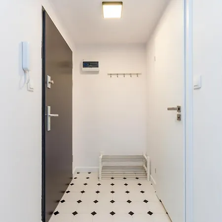 Apartment W Centrum Jezyce 4 Sypialnie Poznan