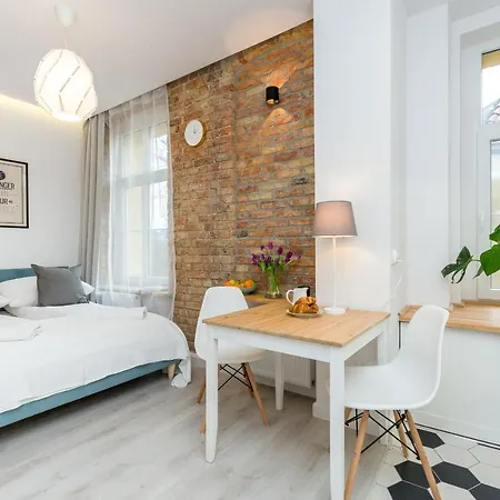 Apartment W Centrum Jezyce 4 Sypialnie