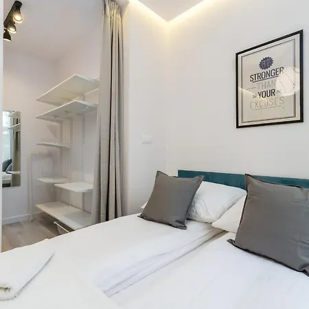 Apartment W Centrum Jezyce 4 Sypialnie